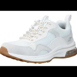 Sketchers Bobs Memory Foam Sneakers